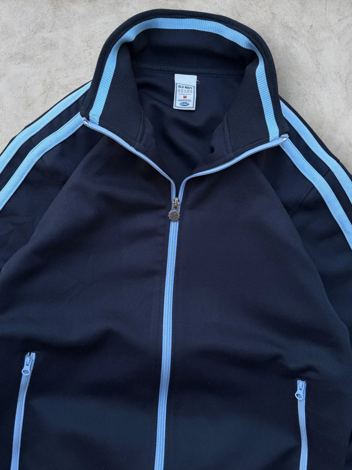OLD NAVY - Sueter vintage talla M