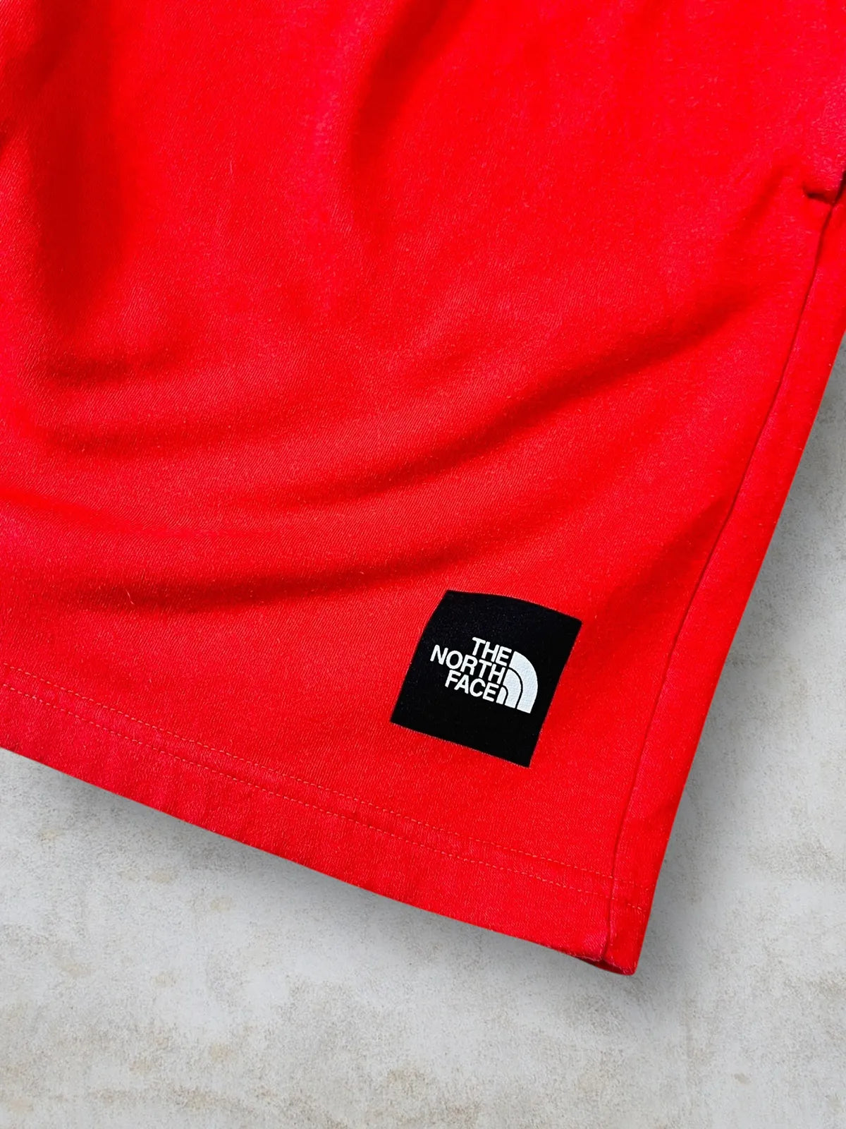 Short TNF talla L