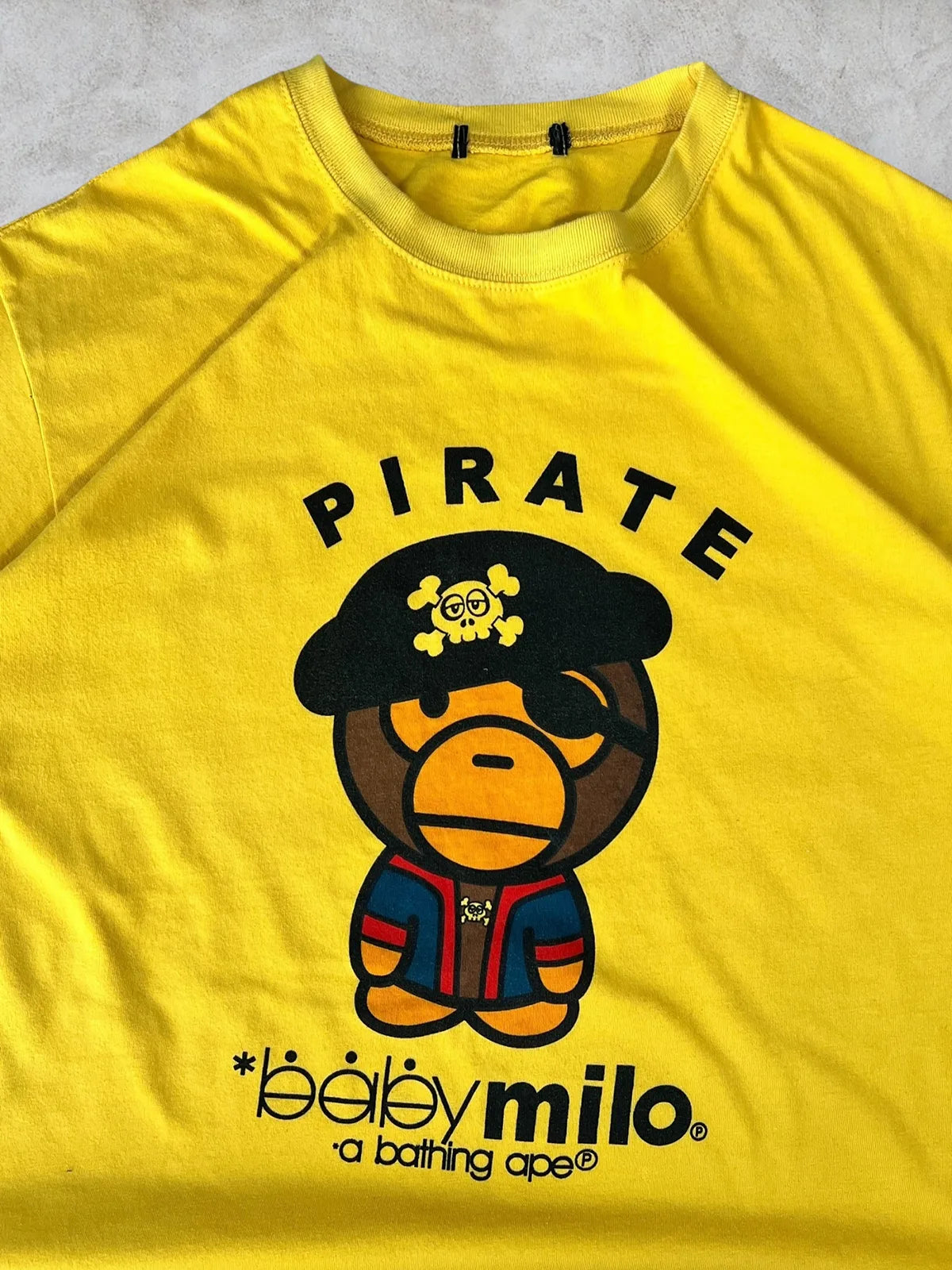 Bape- Baby Milo talla L