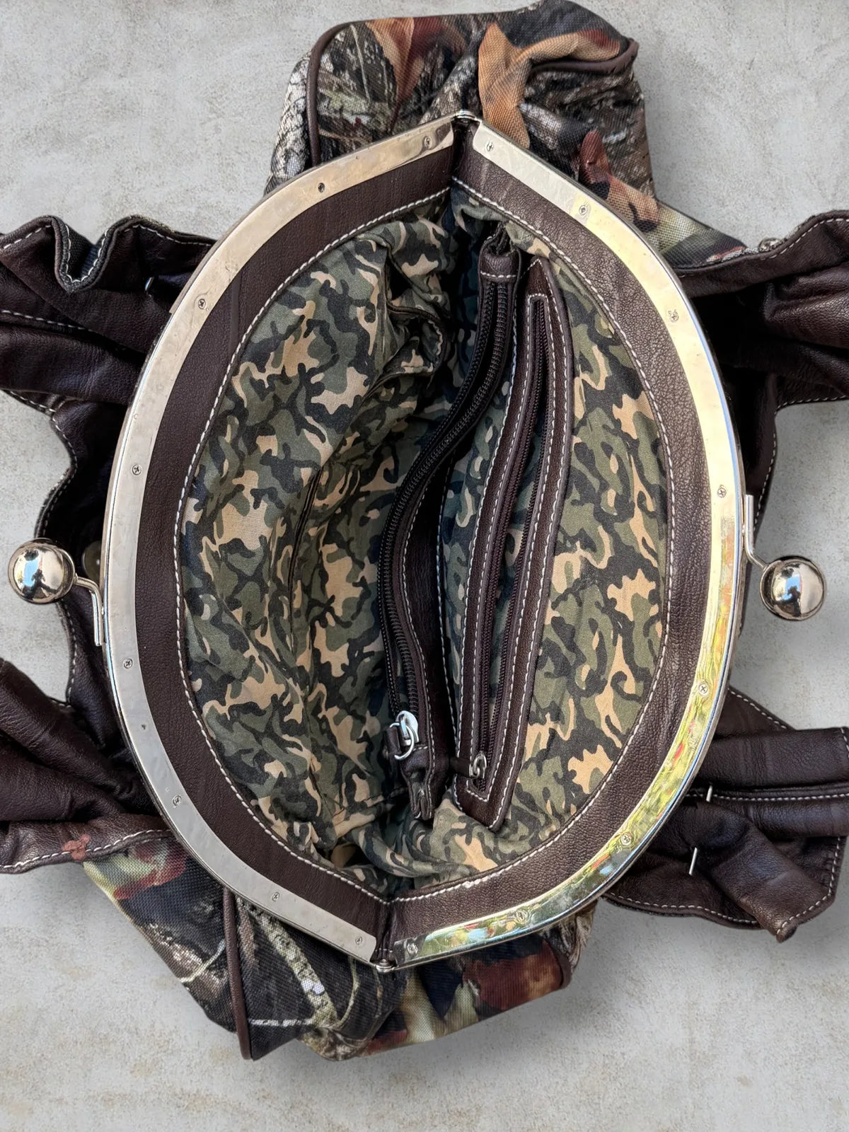 Bolso para dama estilo “RealTree” vintage
