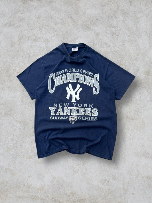 New York Yankees Vintage Tee (2000) talla L