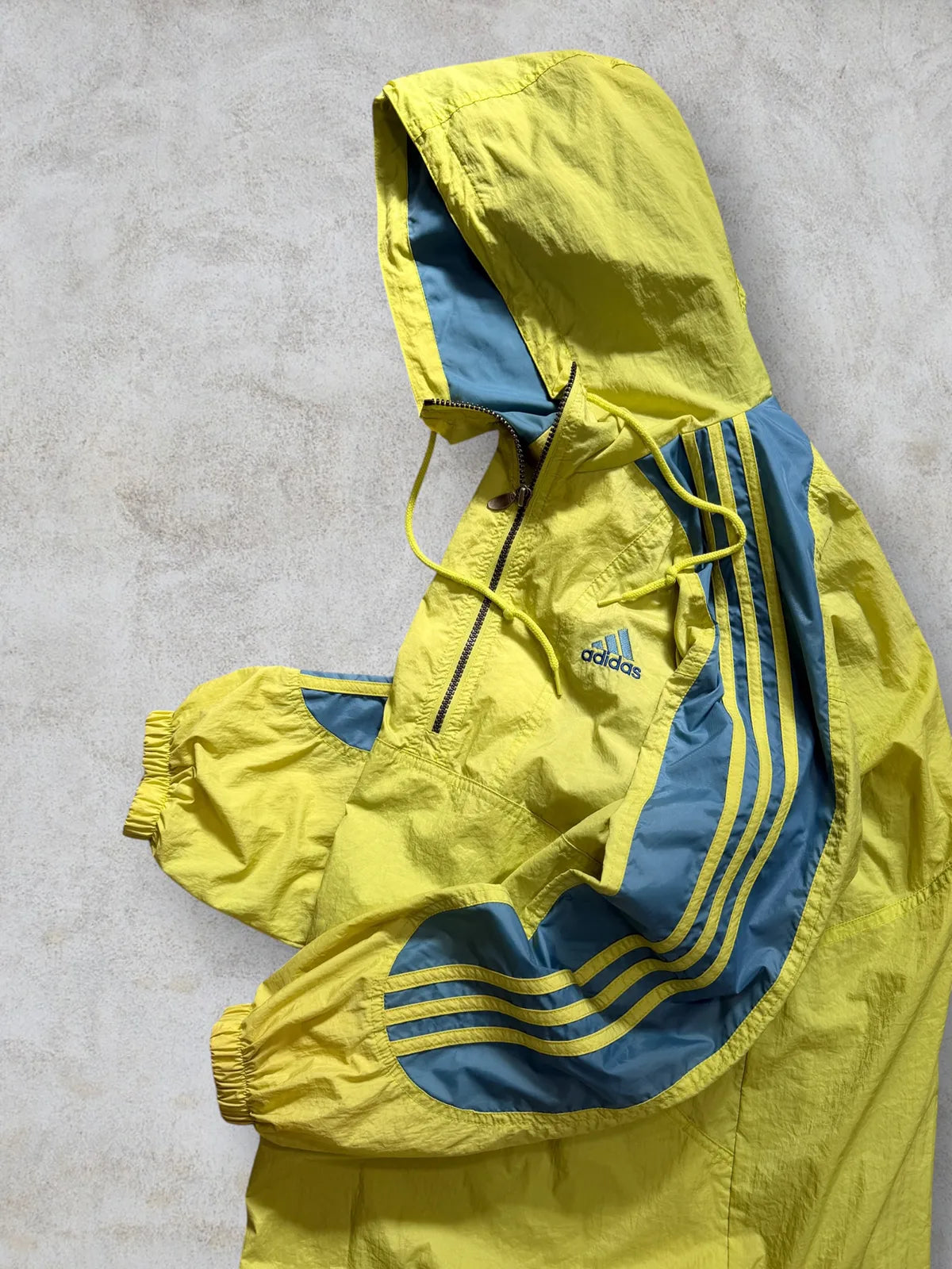 Chaqueta Adidas 2000 Vintage talla M