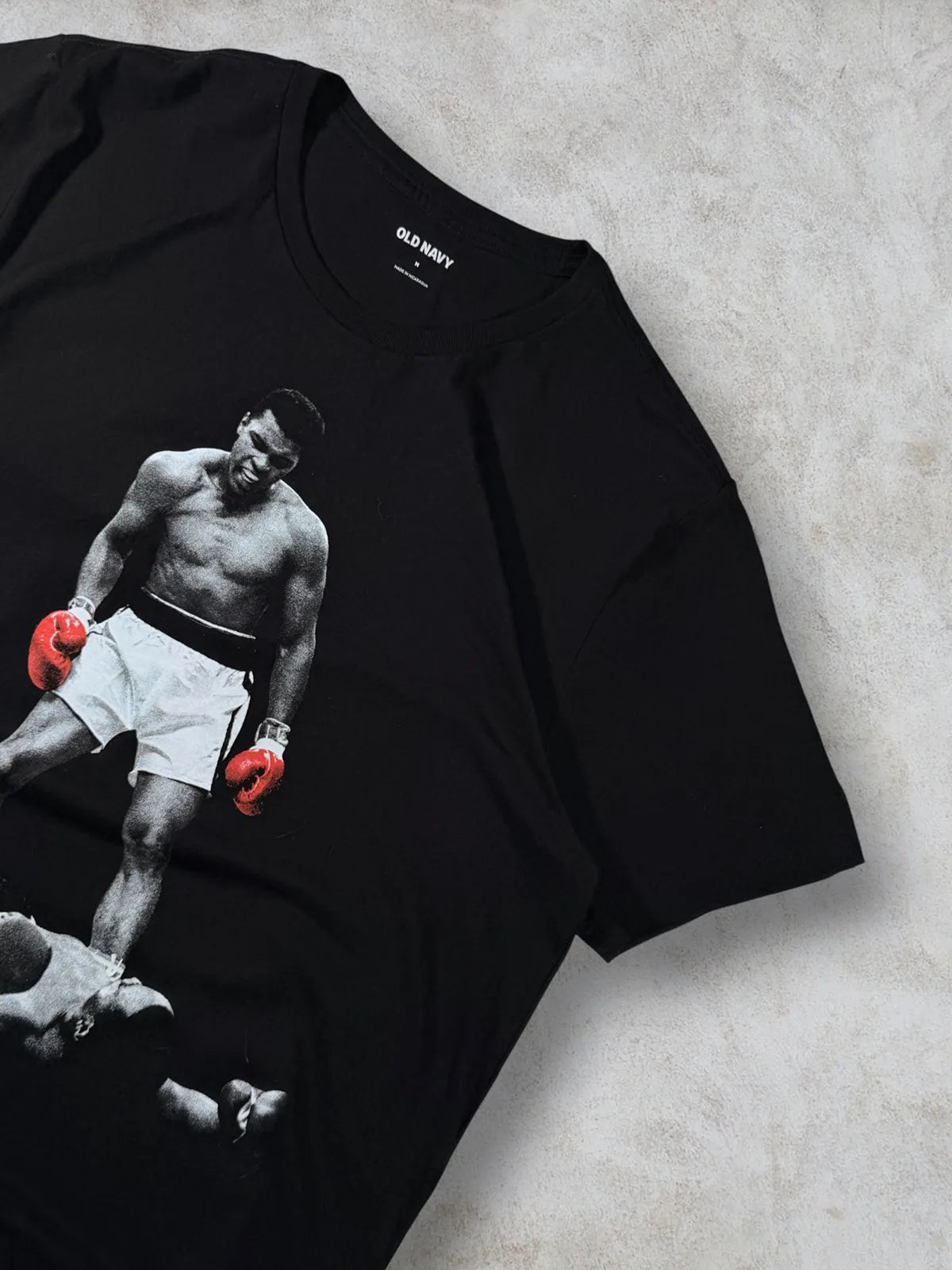 OLD NAVY - Muhammad Ali talla M