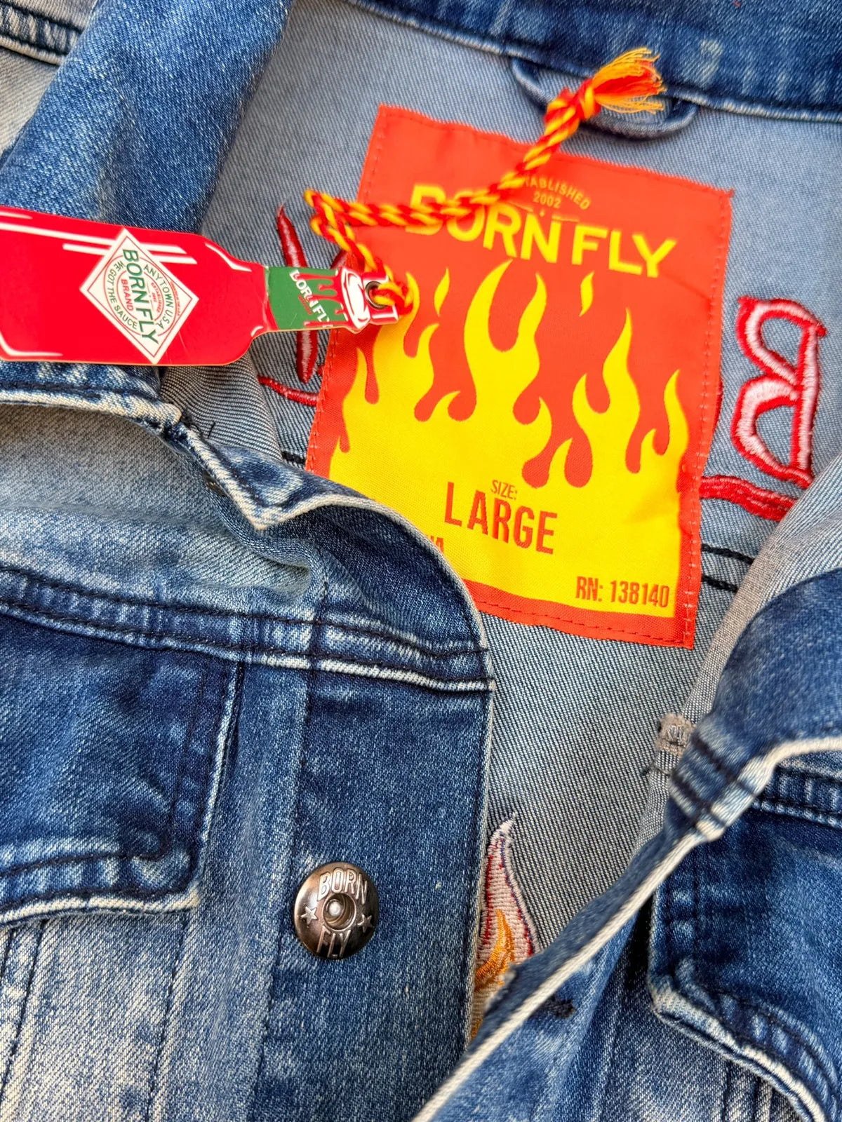 BORN FLY denim jacket talla L (Nueva)