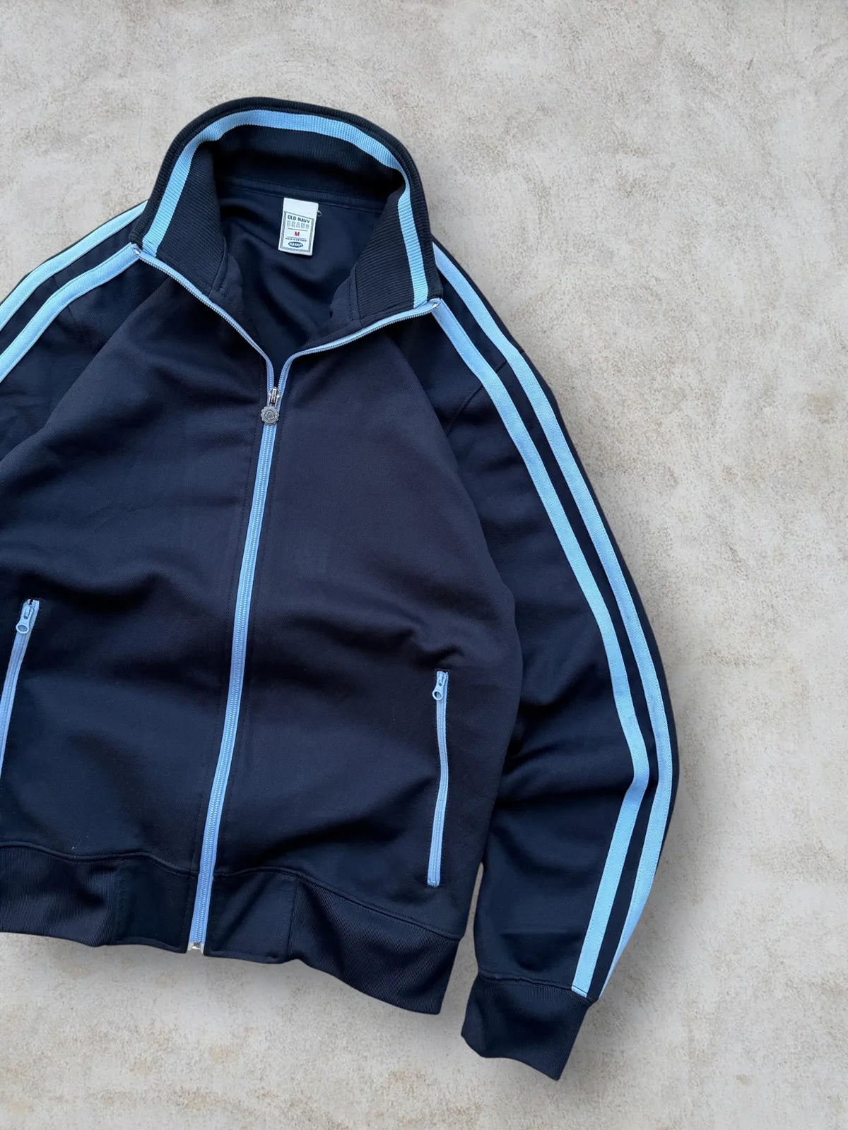 OLD NAVY - Sueter vintage talla M