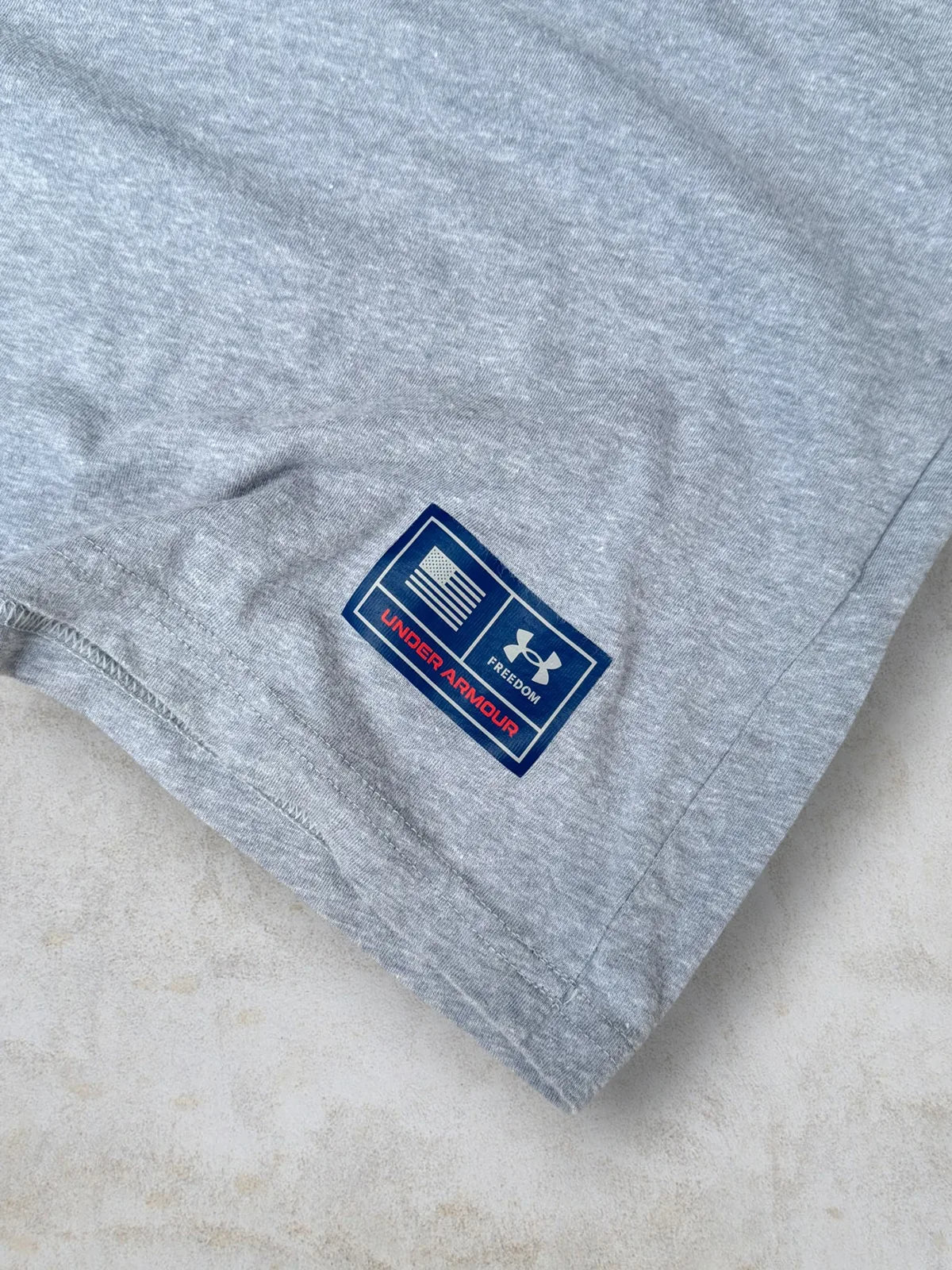Under Armour “United States” talla M