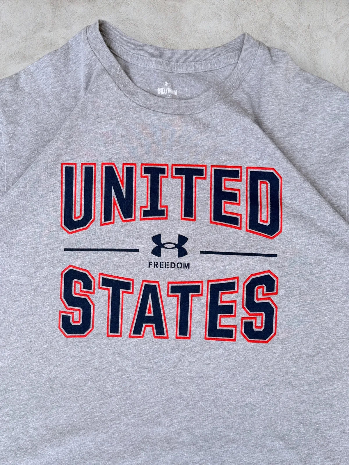 Under Armour “United States” talla M
