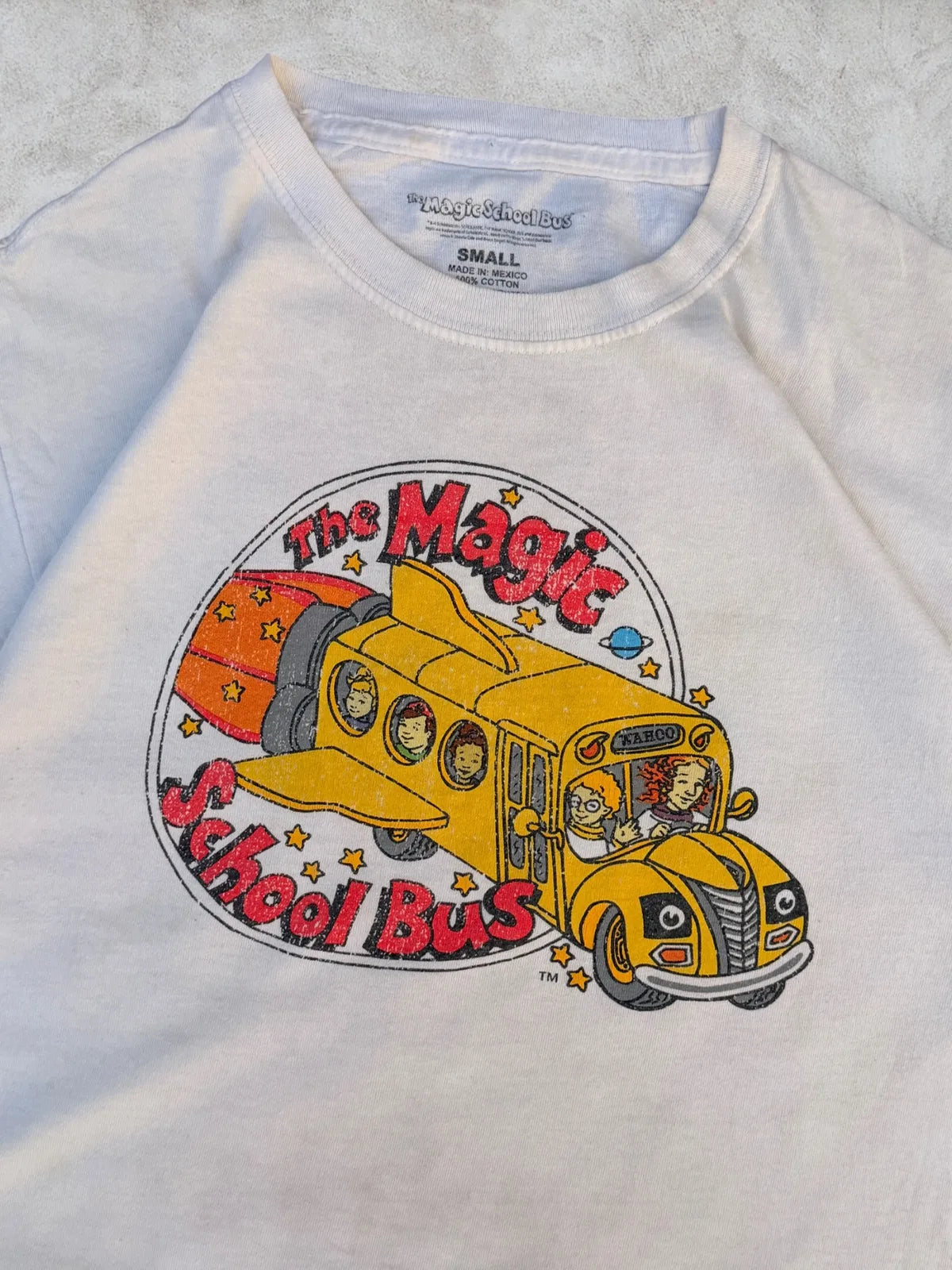 Playera Vintage “The Magic School Bus” talla S
