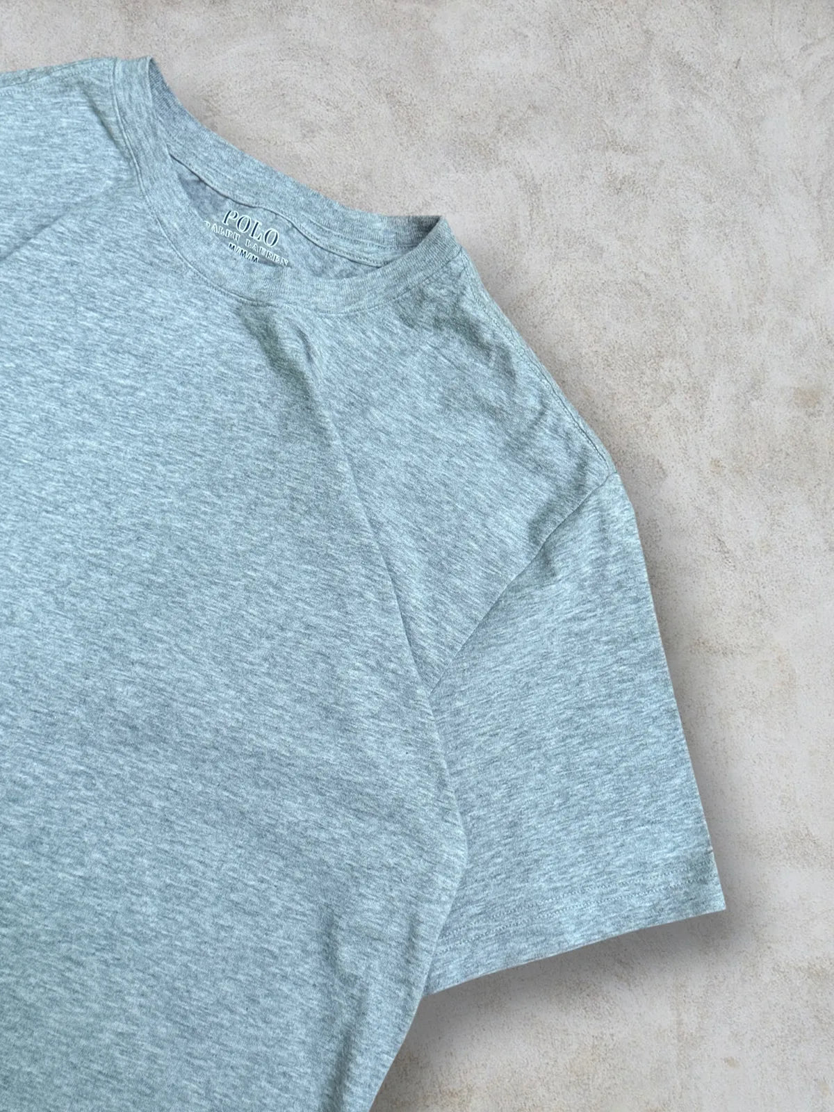 Playera básica Ralph Lauren talla M SlimFit (Queda a S)