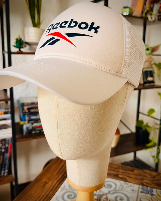 Gorra Reebok Trucker ajustable