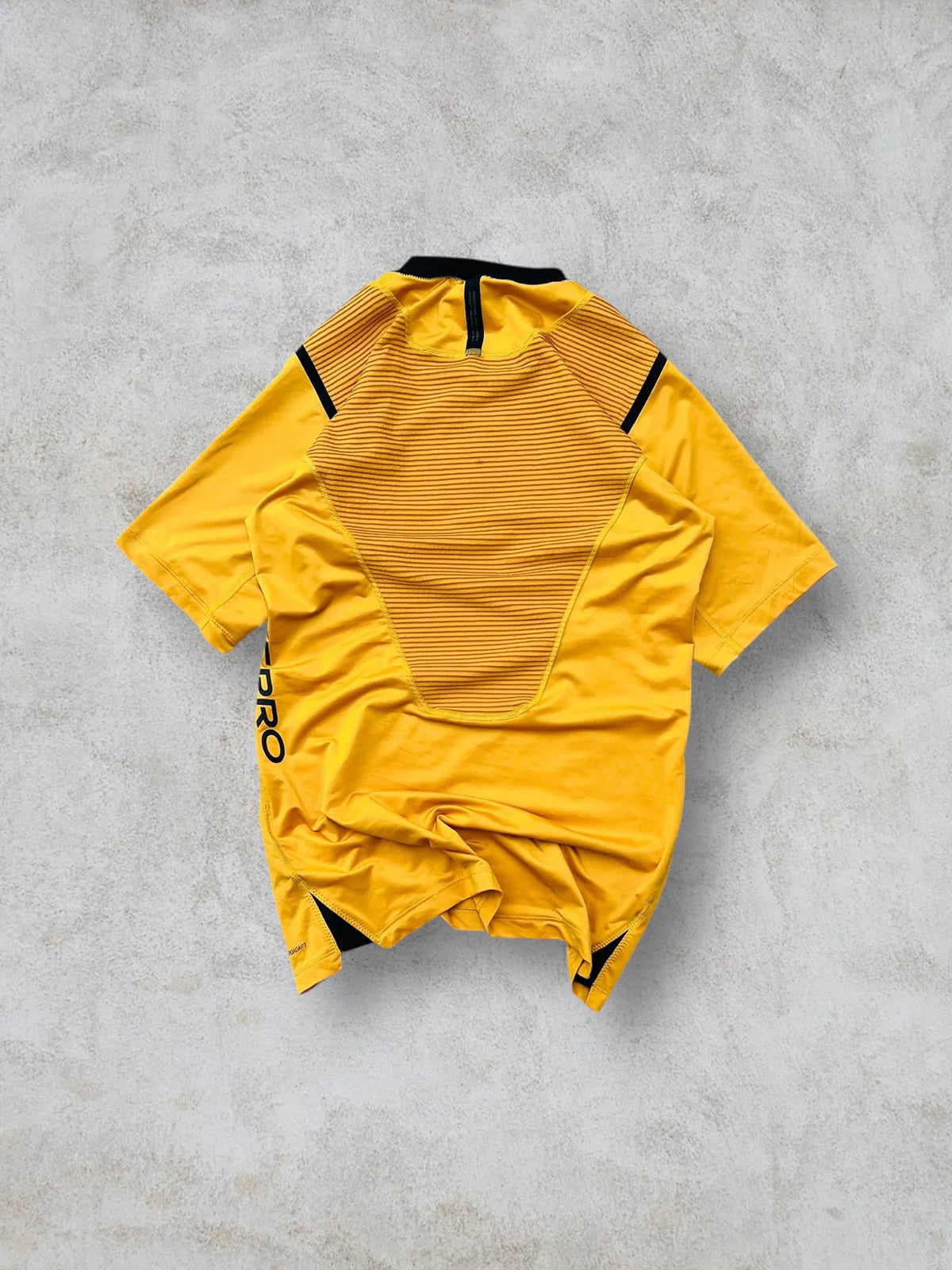 Nike Compression Tee talla S