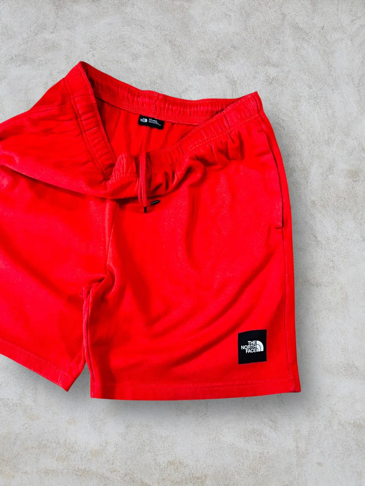 Short TNF talla L