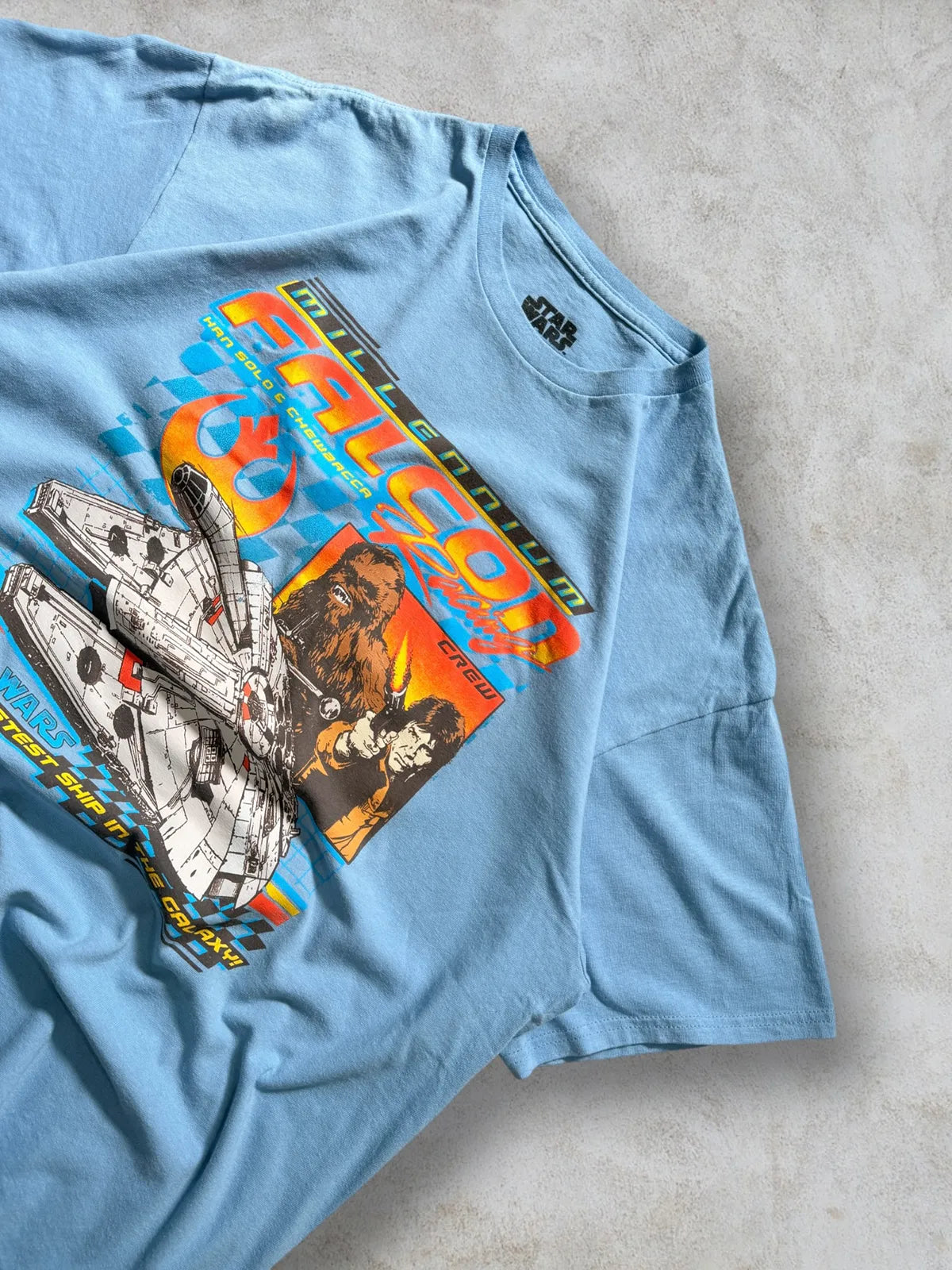 Graphic Tee Star Wars “Millenium Falcón” talla L